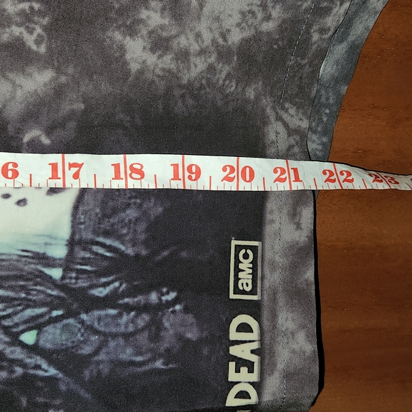 AMC's TWD Offical Licensed Swim Shorts - Picture 8 of 12